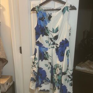 Just...Taylor Blue and White Floral Midi Dress
